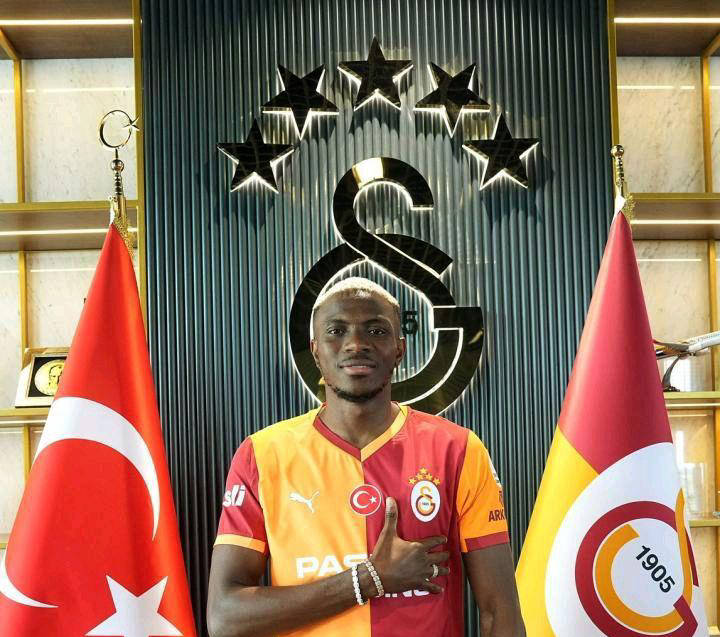 费内巴切引援：塞梅多和什克悍勇助阵，奥斯梅恩意甲金靴回归！